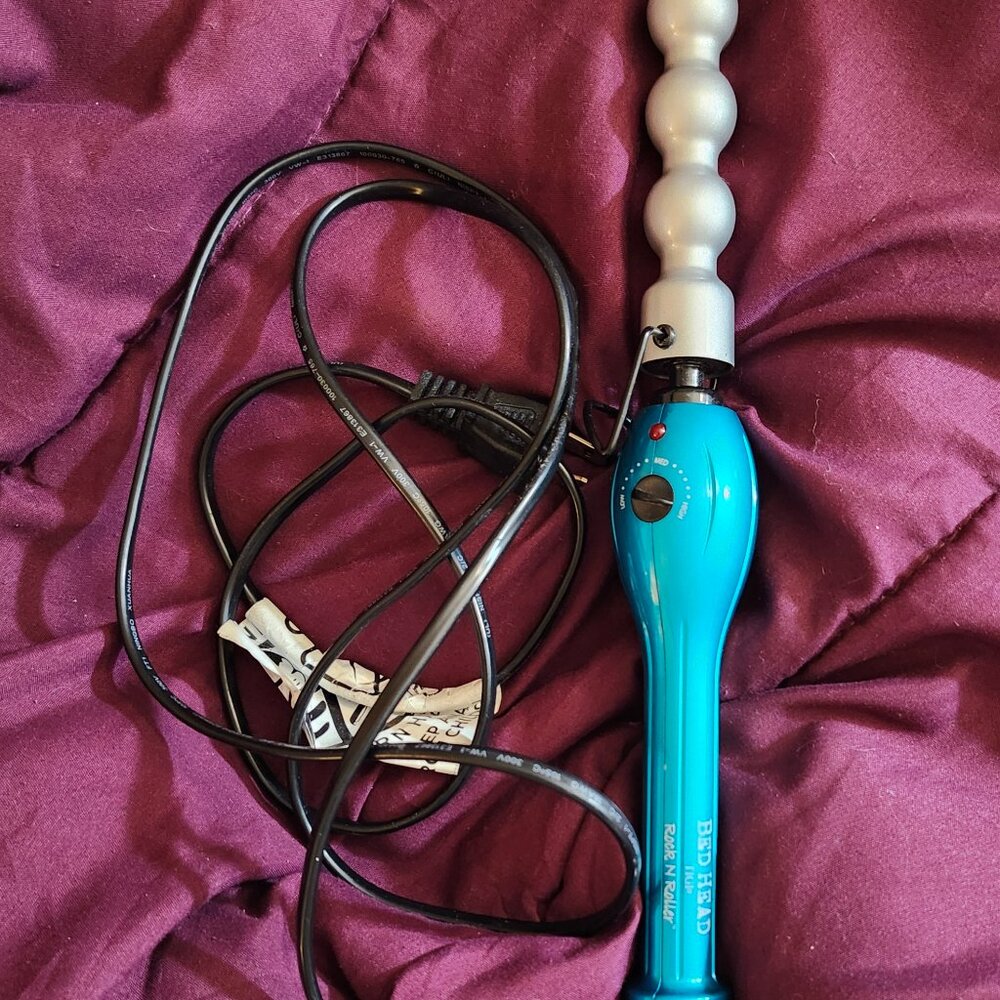 BED HEAD ROCK N ROLLER TOURMALINE CERAMIC 2-IN-1 STYLING CURLING HAIR IRON